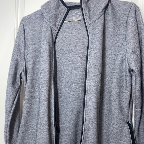 Nike Grey Jacket - Picture 7 of 13